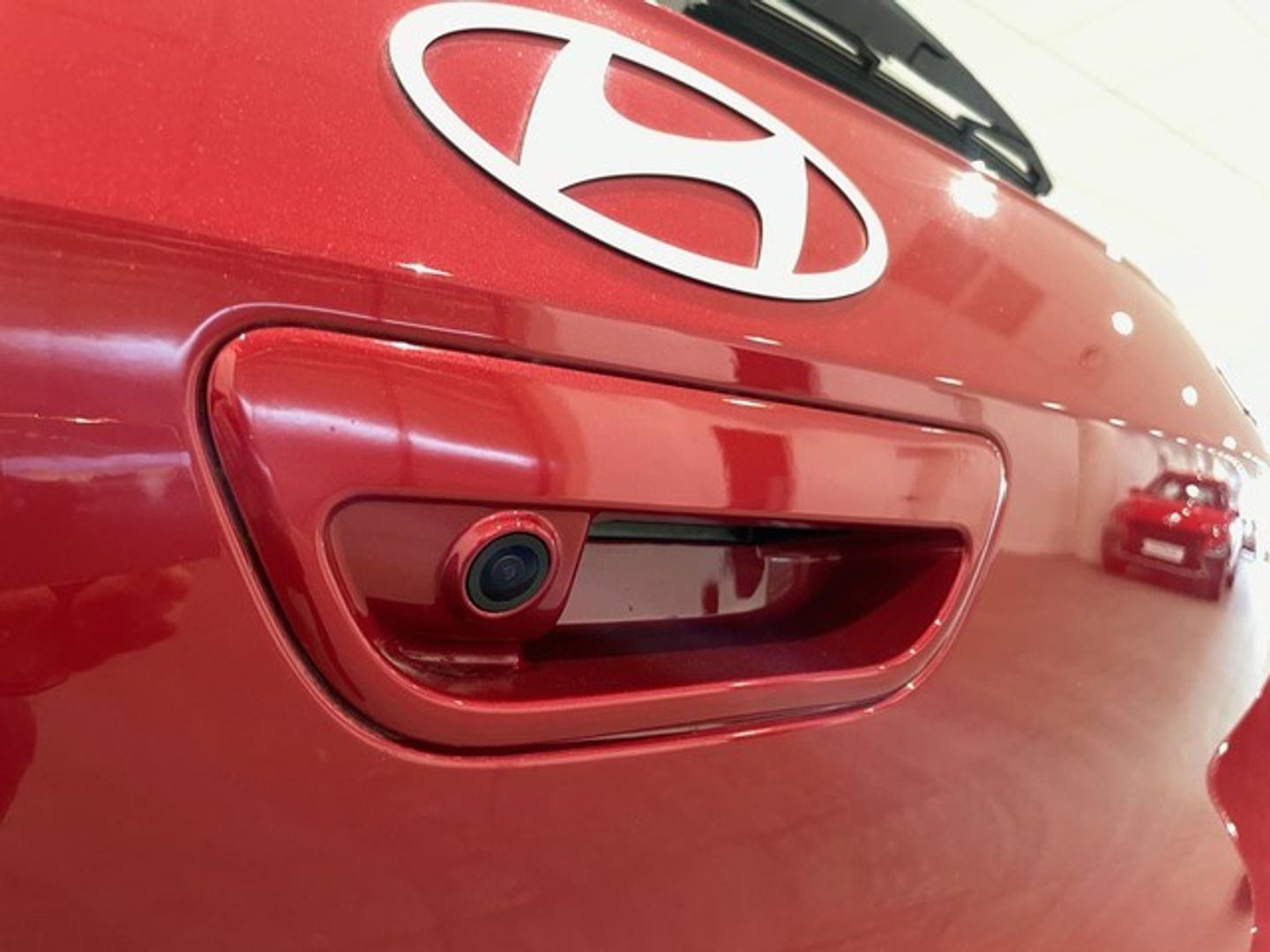 Hyundai i10 1.0 Klass 49 kW (67 CV) Rojo Utilitarian