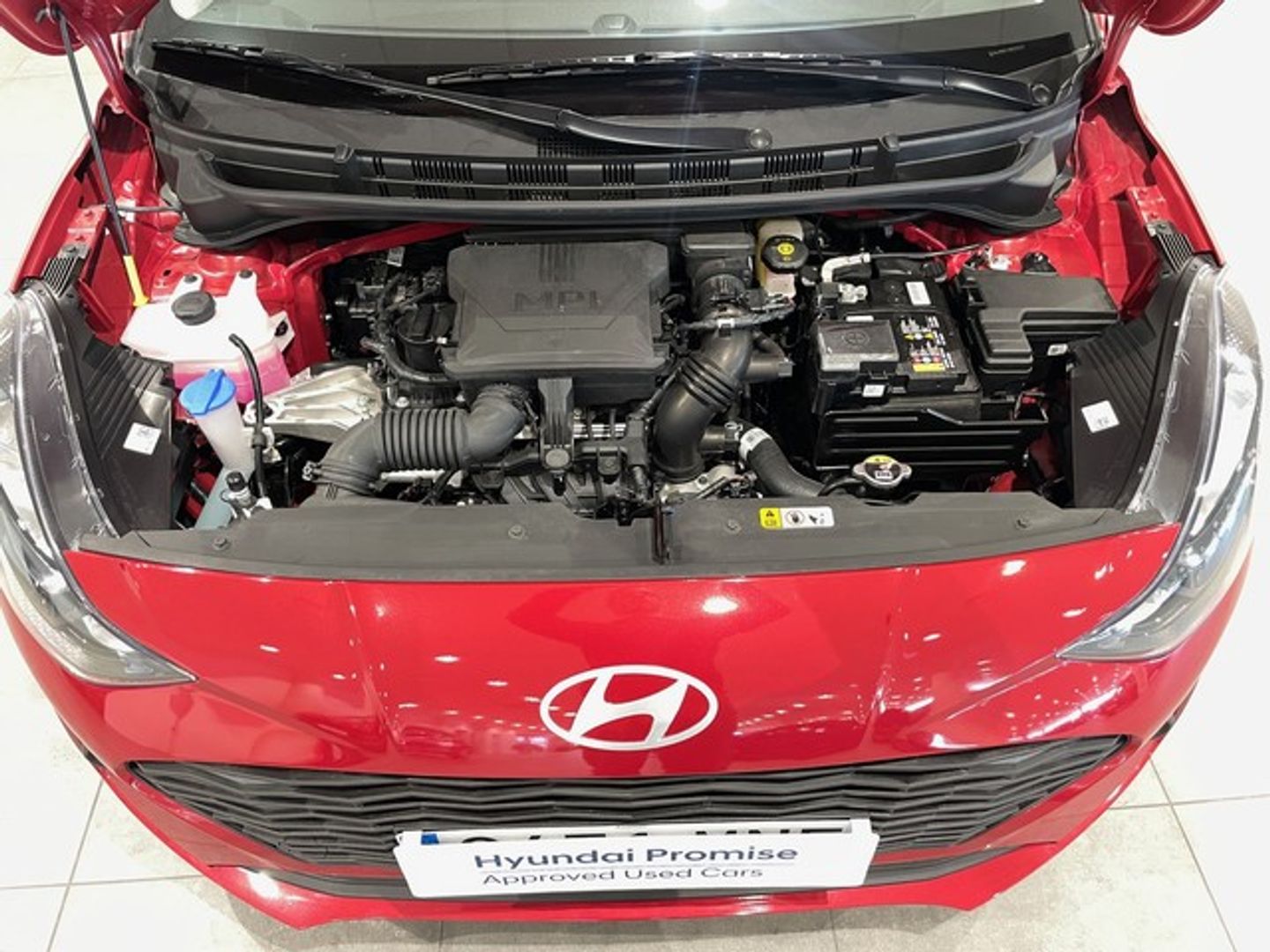 Hyundai i10 1.0 Klass 49 kW (67 CV) Rojo Utilitarian
