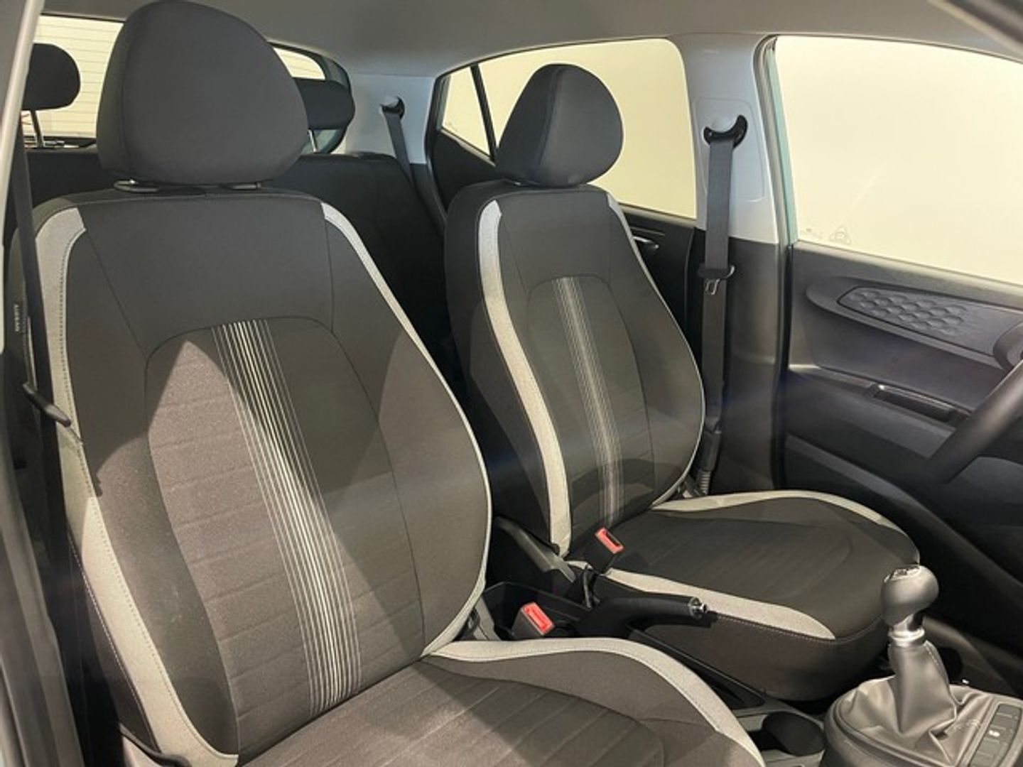 Hyundai i10 1.0 Klass 47 kW (63 CV) Verde Compact