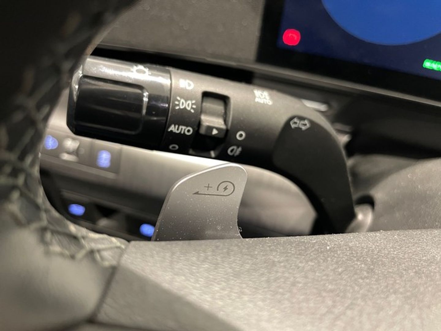 Hyundai Kona EV Tecno 2C 150 kW (204 CV) Blanco All Terrain / Pick-up