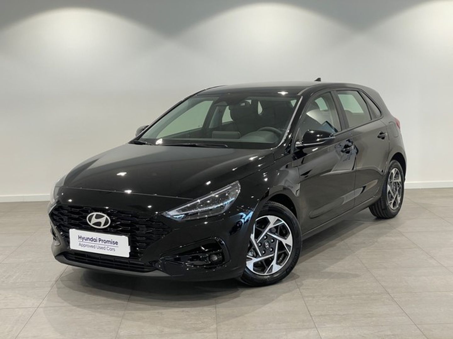 Hyundai i30 1.0 TGDI 48V Klass 74 kW (100 CV) Negro Compact