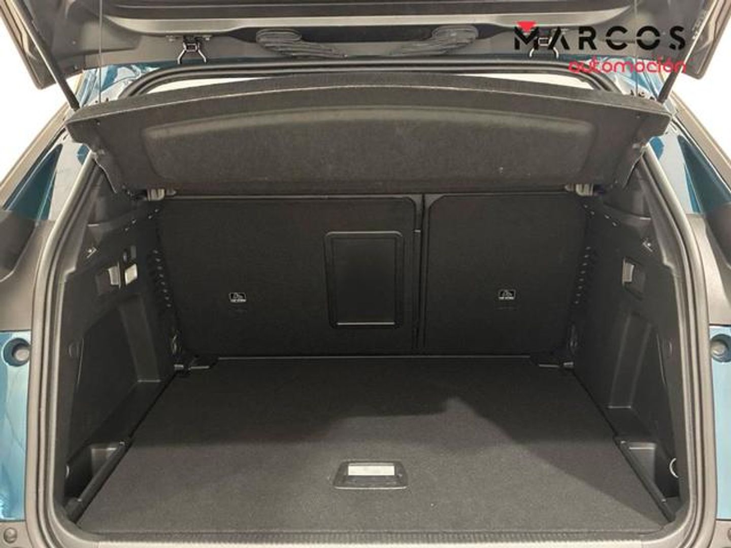Peugeot 3008 BlueHDi 130 S&S Allure Pack 96 kW (130 CV)