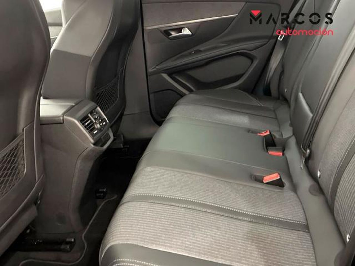 Peugeot 3008 BlueHDi 130 S&S Allure Pack 96 kW (130 CV)
