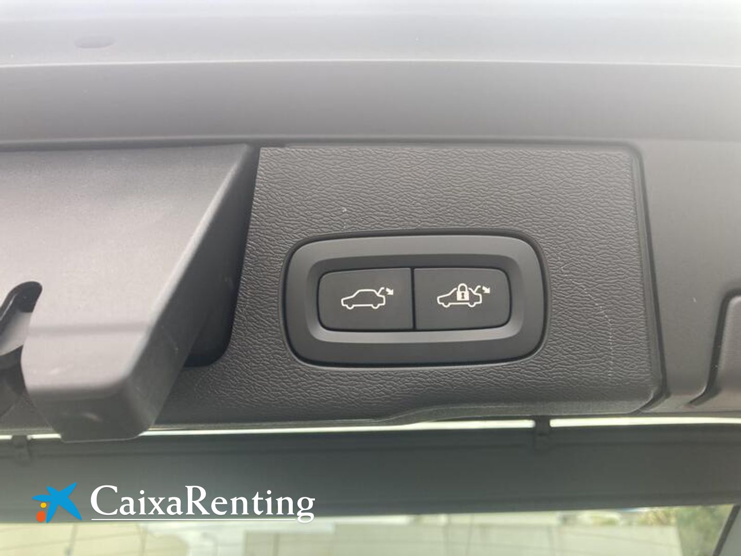 Volvo XC60 T6 Recharge R-Design AWD Auto 250 kW (340 CV)