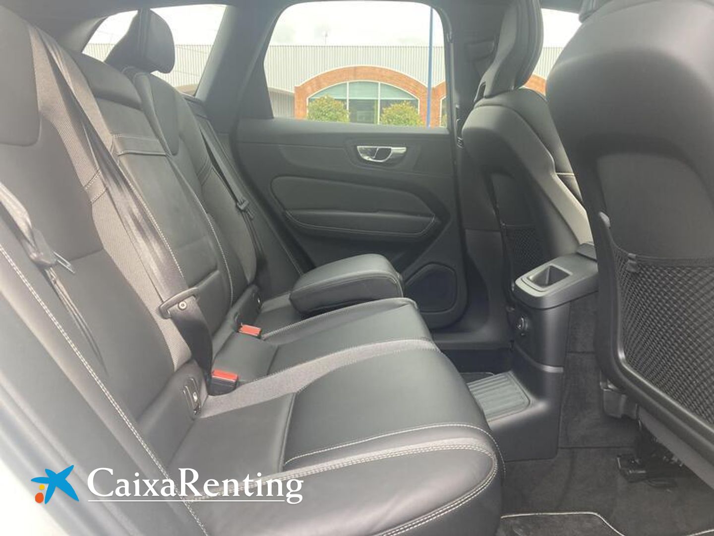 Volvo XC60 T6 Recharge R-Design AWD Auto 250 kW (340 CV)