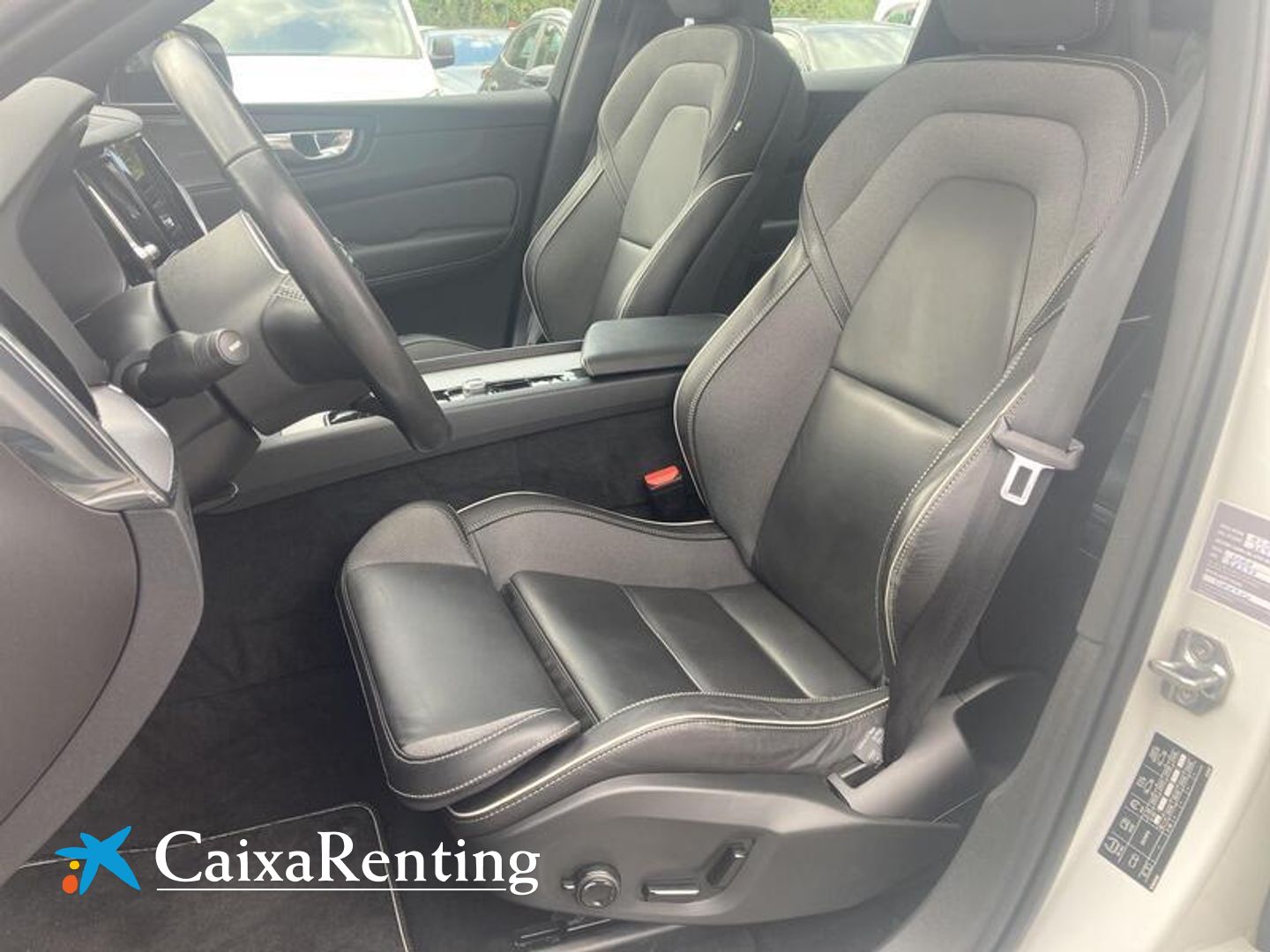 Volvo XC60 T6 Recharge R-Design AWD Auto 250 kW (340 CV)