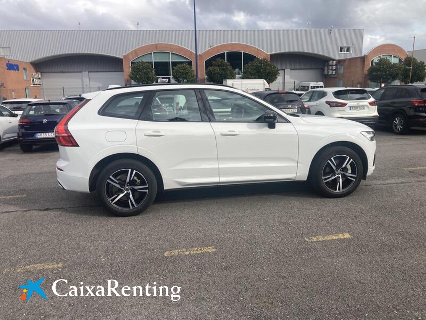 Volvo XC60 T6 Recharge R-Design AWD Auto 250 kW (340 CV)