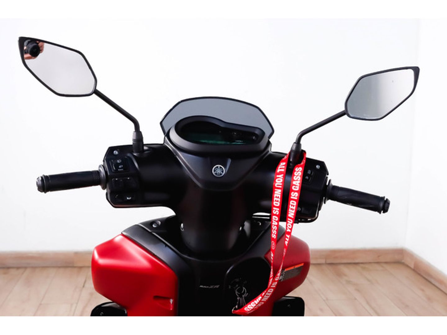 Yamaha RayZR
