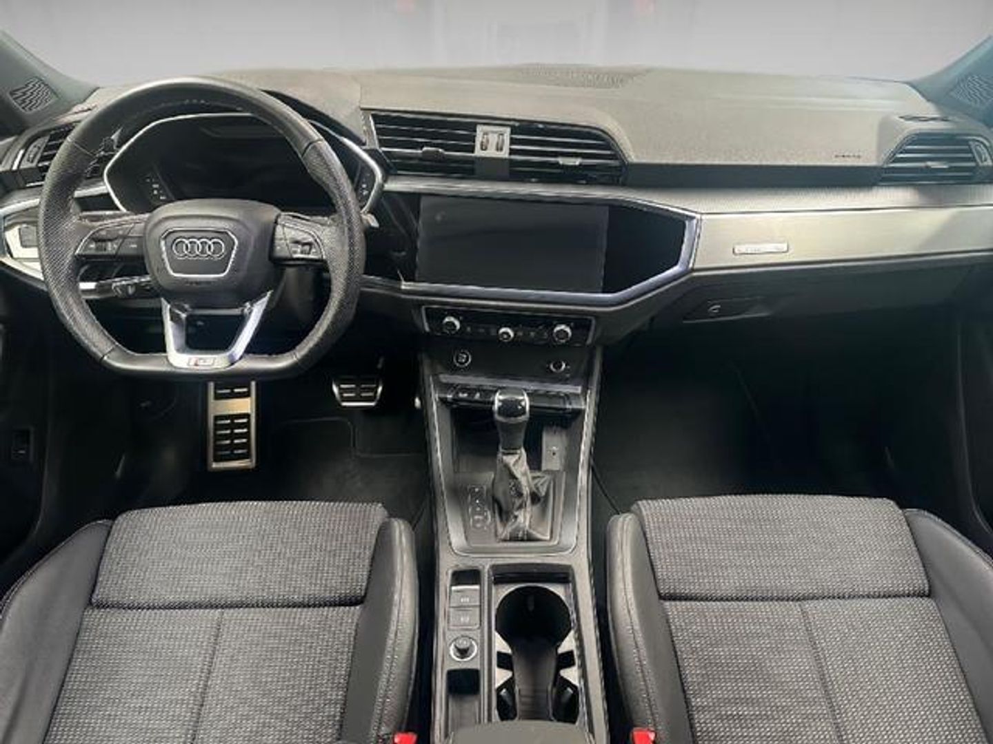 Audi Q3 Sportback Black line 40 TFSI quattro 140 kW (190 CV) S tronic