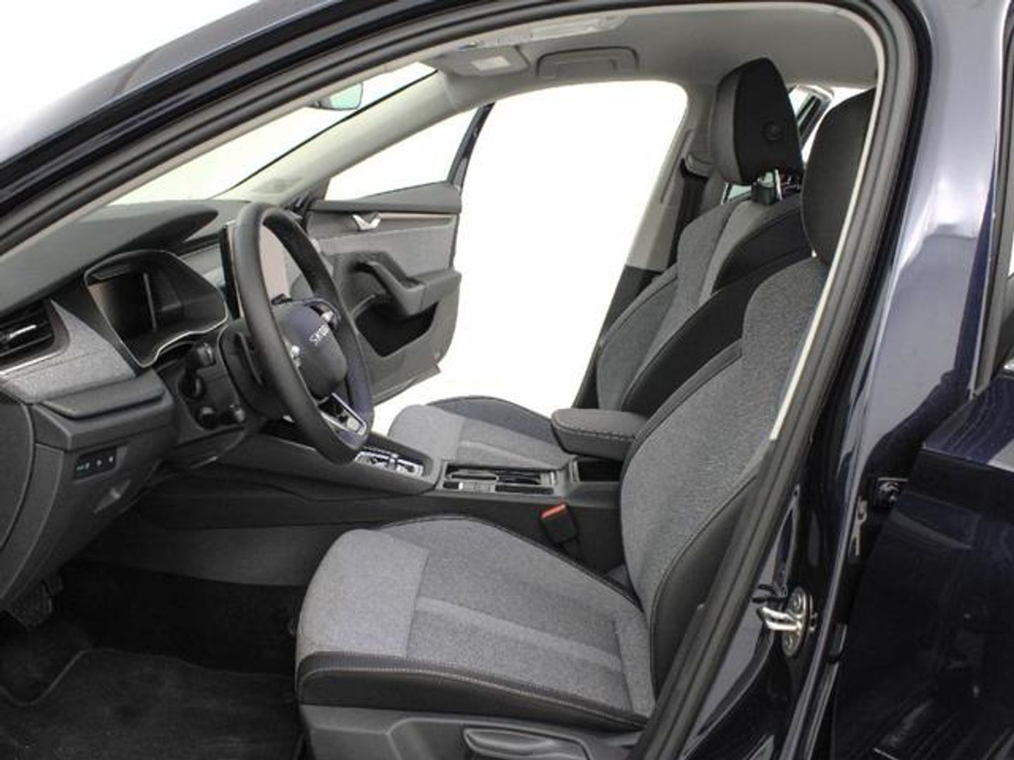 Skoda Octavia Combi 1.5 TSI m-HEV Design DSG 110 kW (150 CV)