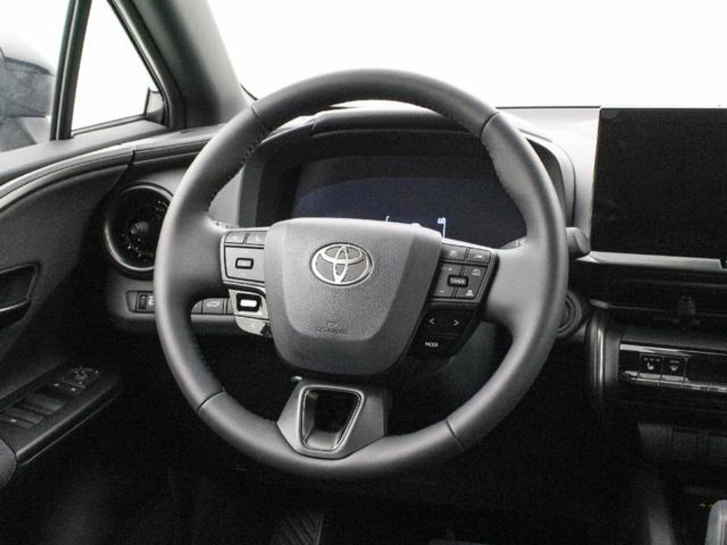 Toyota C-HR 220PH Advance 164 kW (223 CV)