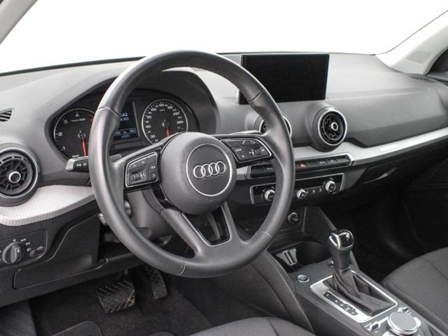 Audi Q2 Advanced 30 TDI 85 kW (116 CV) S tronic