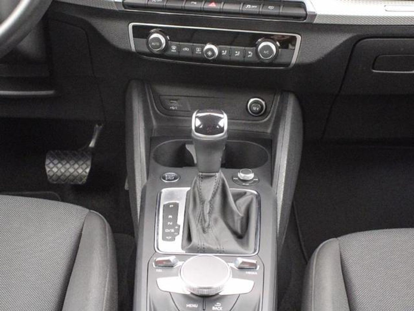 Audi Q2 Advanced 30 TDI 85 kW (116 CV) S tronic