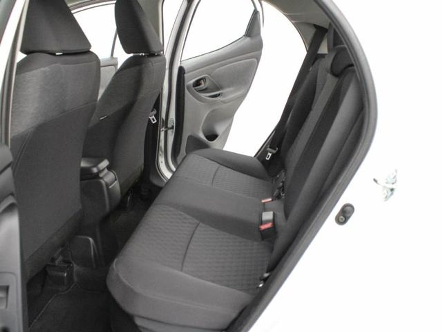Toyota Yaris 120H Active Tech 85 kW (116 CV)