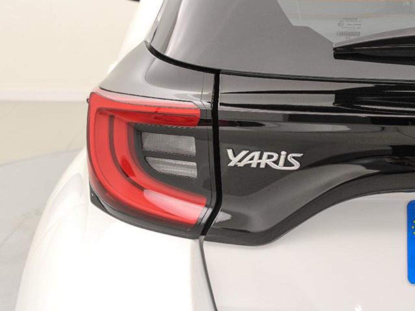 Toyota Yaris 120H Active Tech 85 kW (116 CV)