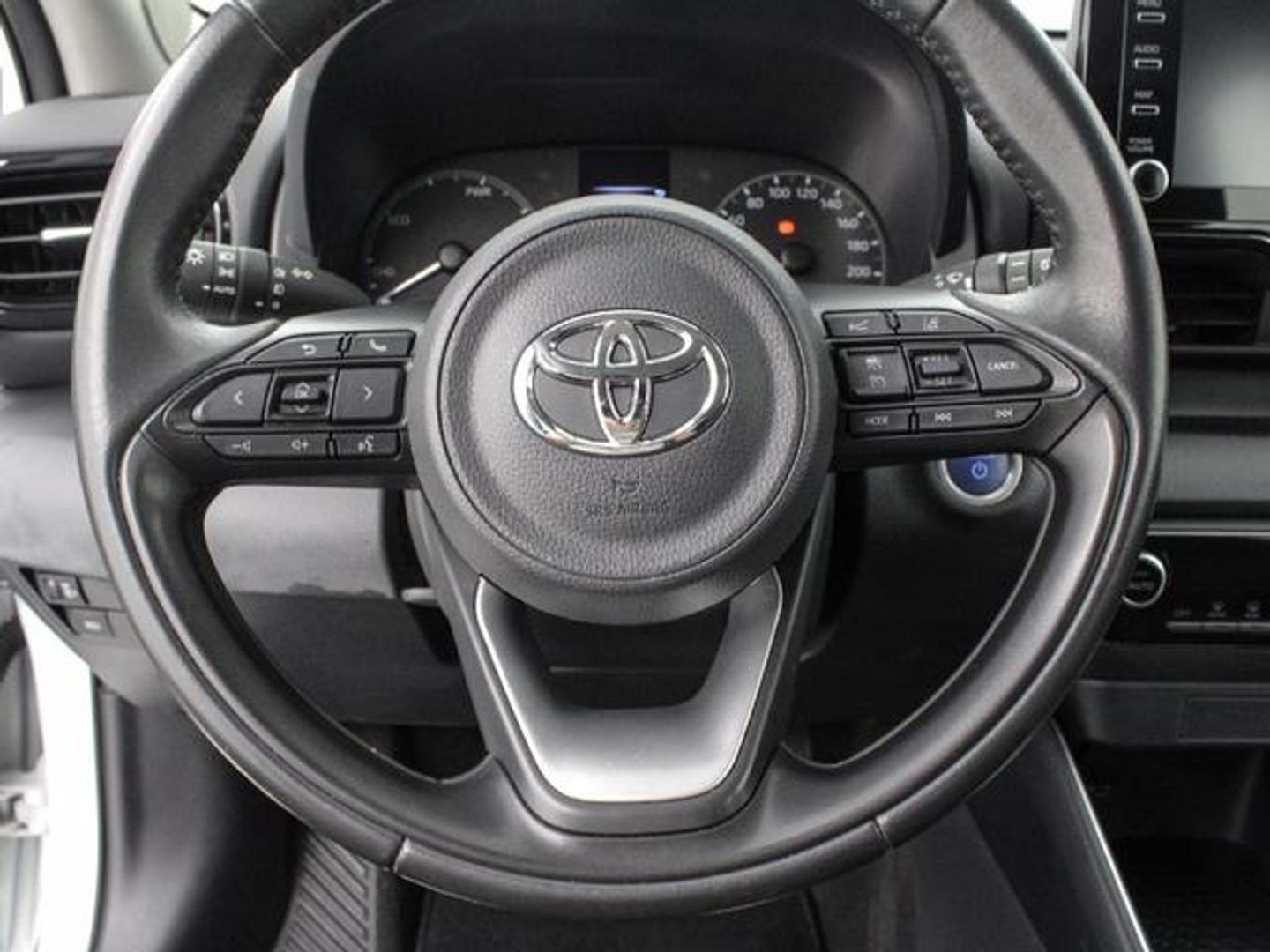Toyota Yaris 120H Active Tech 85 kW (116 CV)