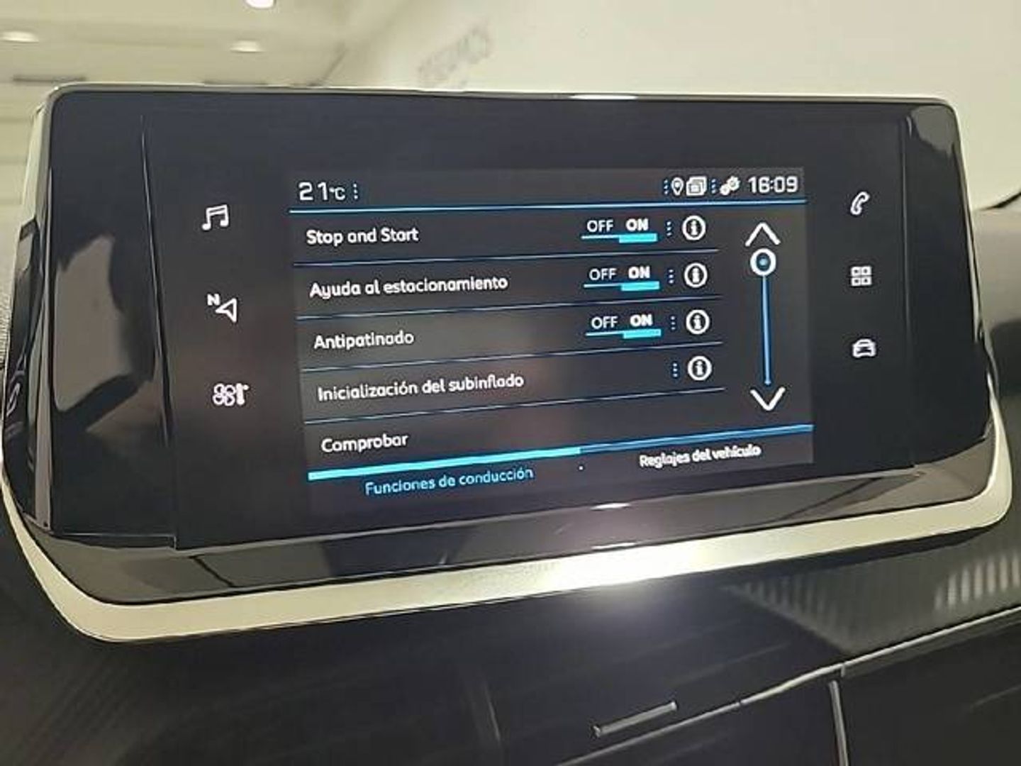 Peugeot 208 BlueHDi 100 S&S Allure Pack 75 kW (100 CV)