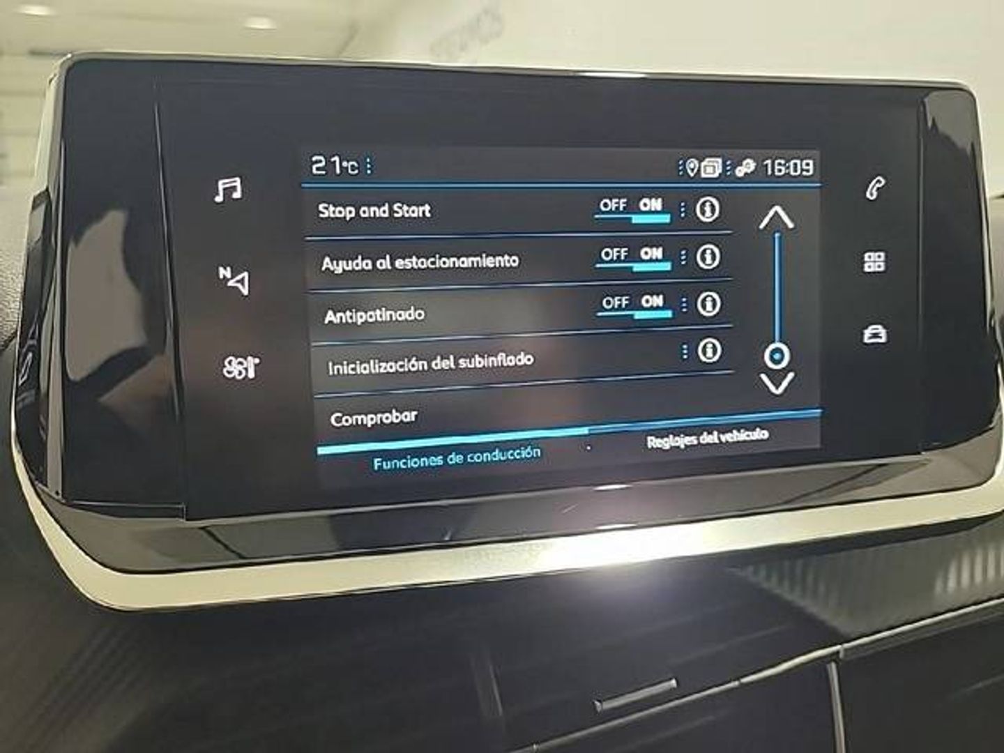 Peugeot 208 BlueHDi 100 S&S Allure Pack 75 kW (100 CV)