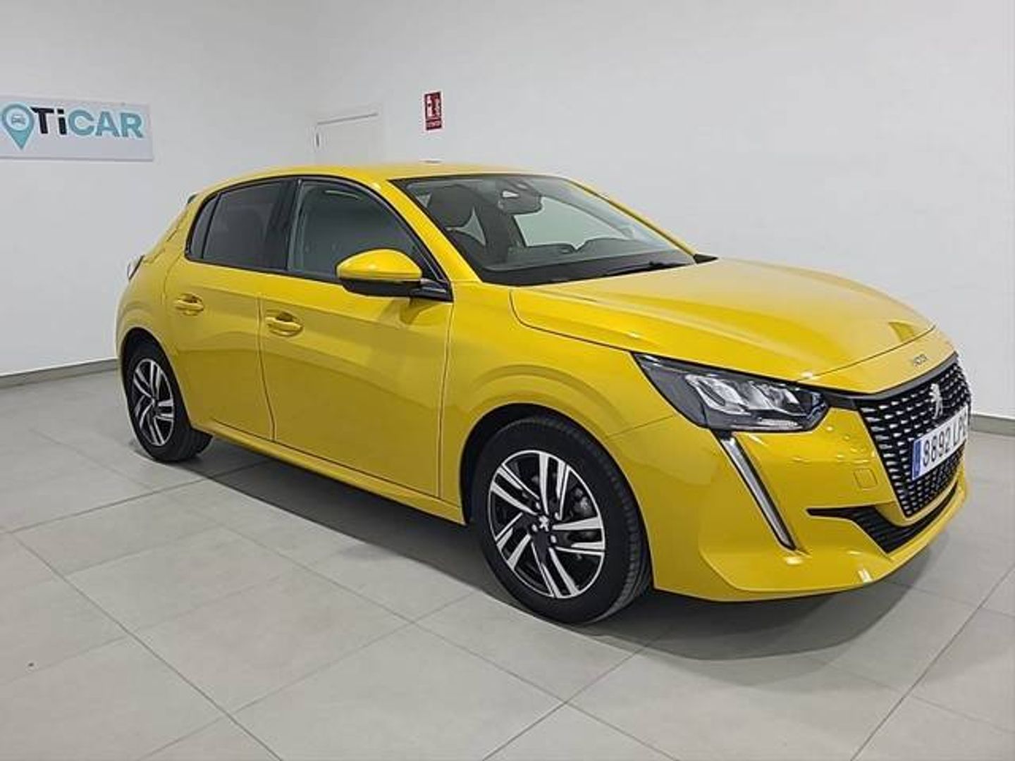 Peugeot 208 BlueHDi 100 S&S Allure Pack 75 kW (100 CV)