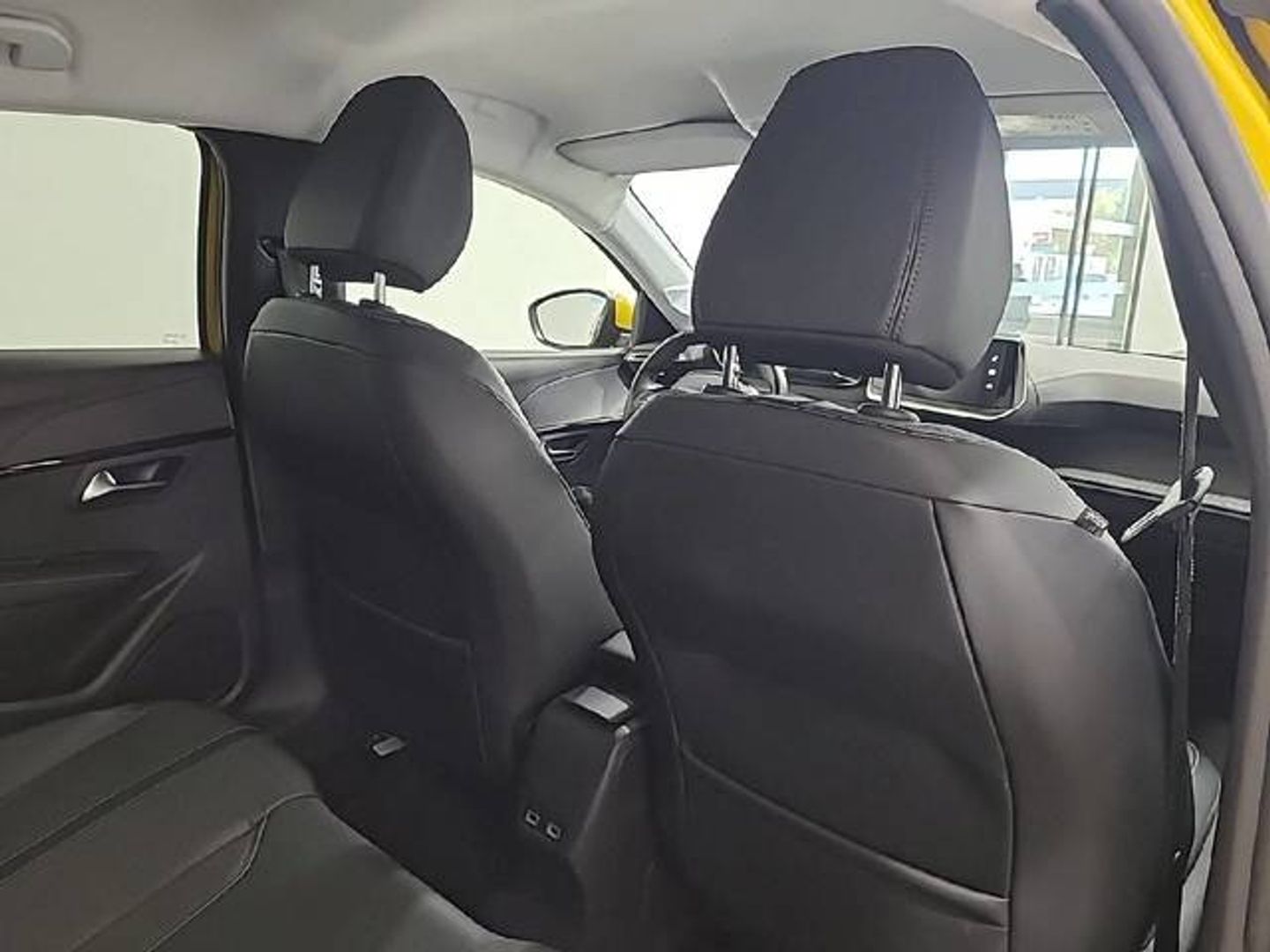 Peugeot 208 BlueHDi 100 S&S Allure Pack 75 kW (100 CV)