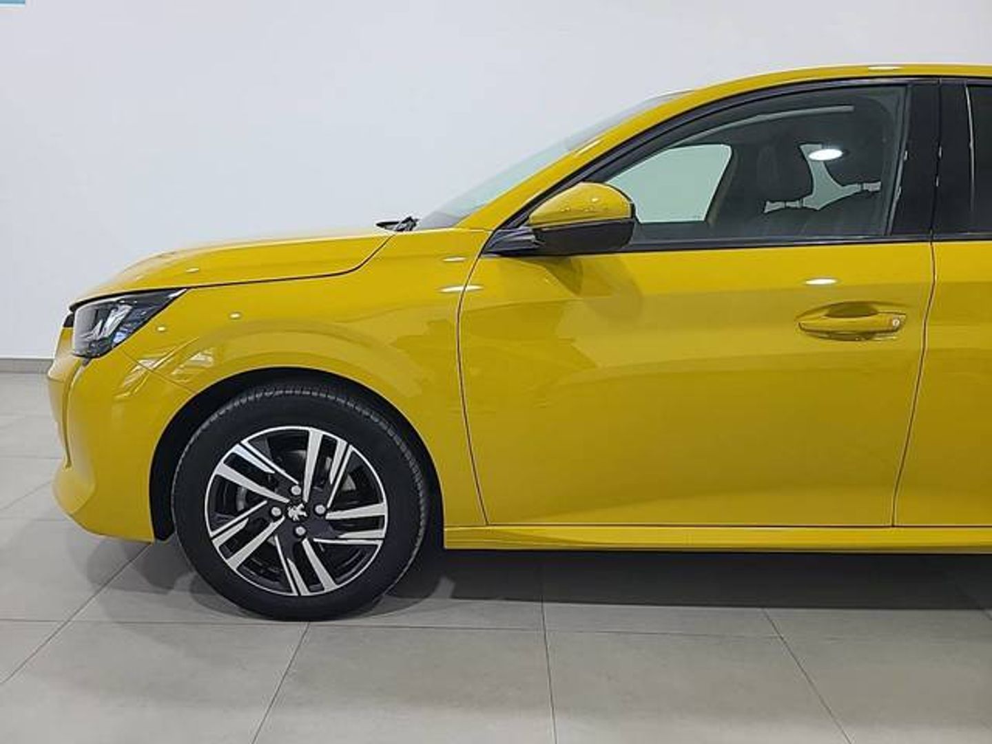 Peugeot 208 BlueHDi 100 S&S Allure Pack 75 kW (100 CV)