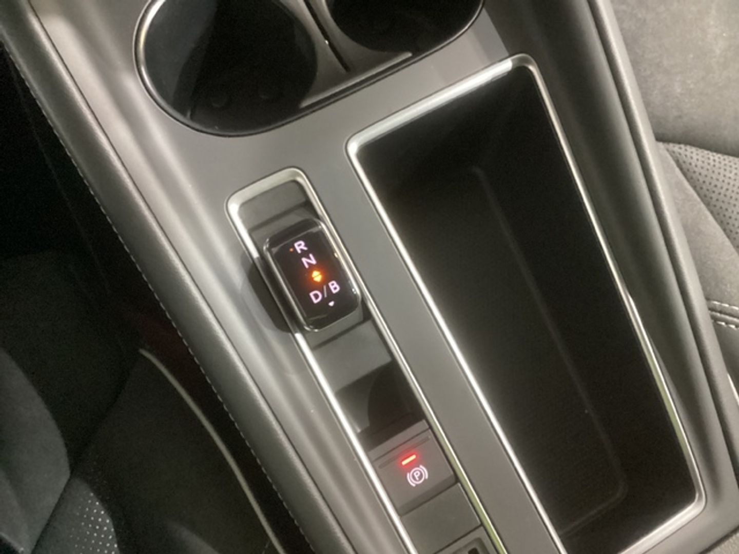 Skoda Elroq 63 kWh Sportline 150 kW (204 CV)