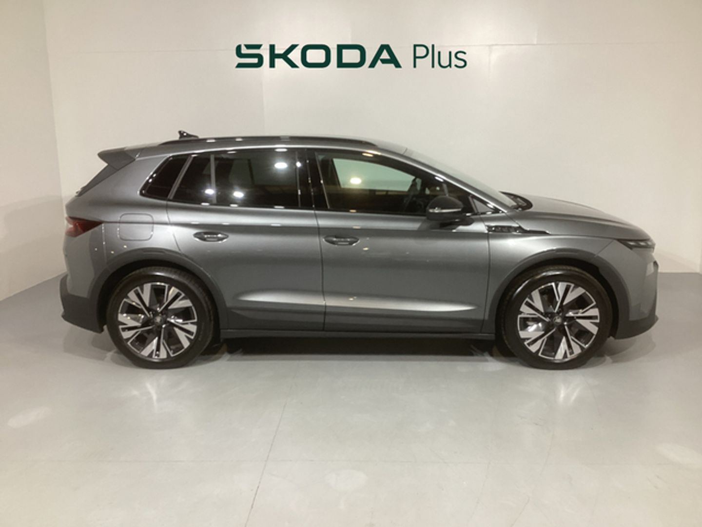 Skoda Elroq 63 kWh Sportline 150 kW (204 CV)