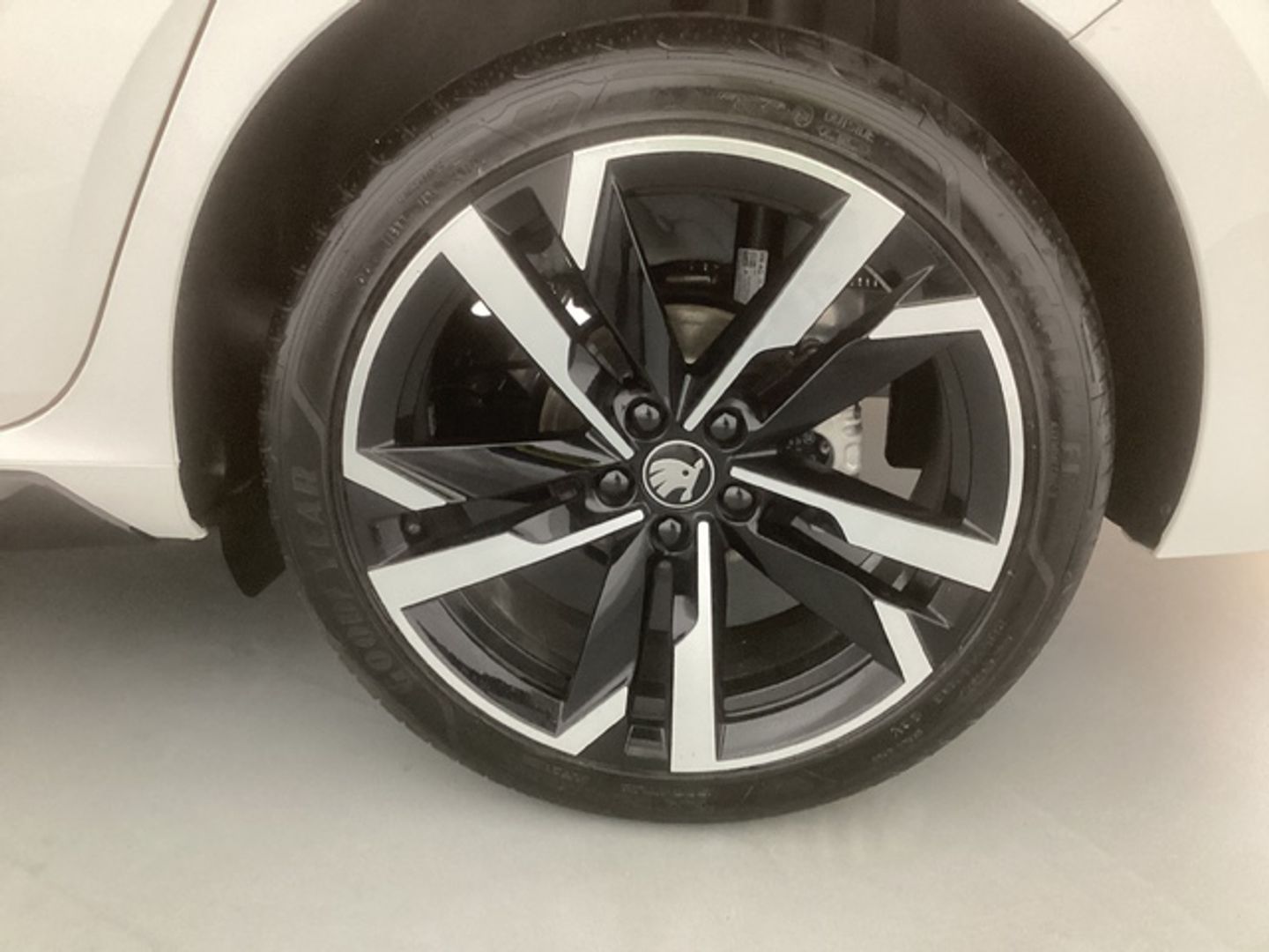 Skoda Scala 1.0 TSI Monte Carlo DSG 85 kW (115 CV)