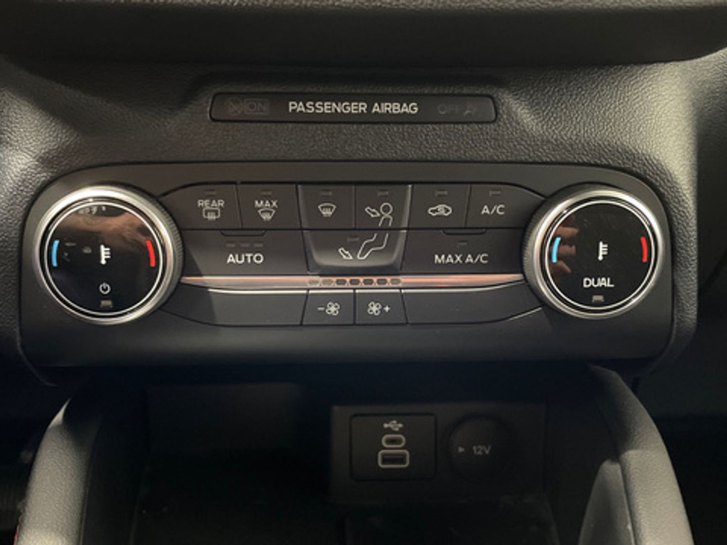 Ford Kuga 2.5 Duratec FHEV ST-Line X 4x2 Auto 140 kW (190 CV)