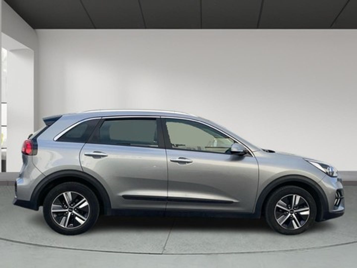 Kia Niro 1.6 GDi HEV Híbrido Drive 104 kW (141 CV)