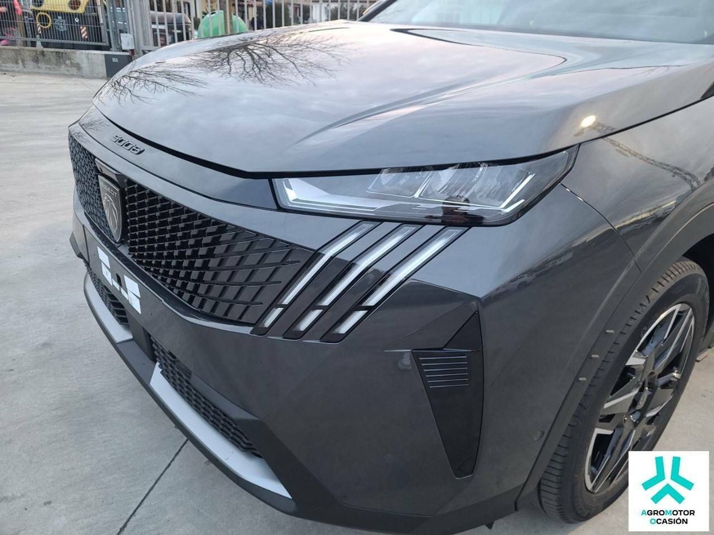 Peugeot 3008 Hybrid 145 Allure eDCS6 107 kW (145 CV)