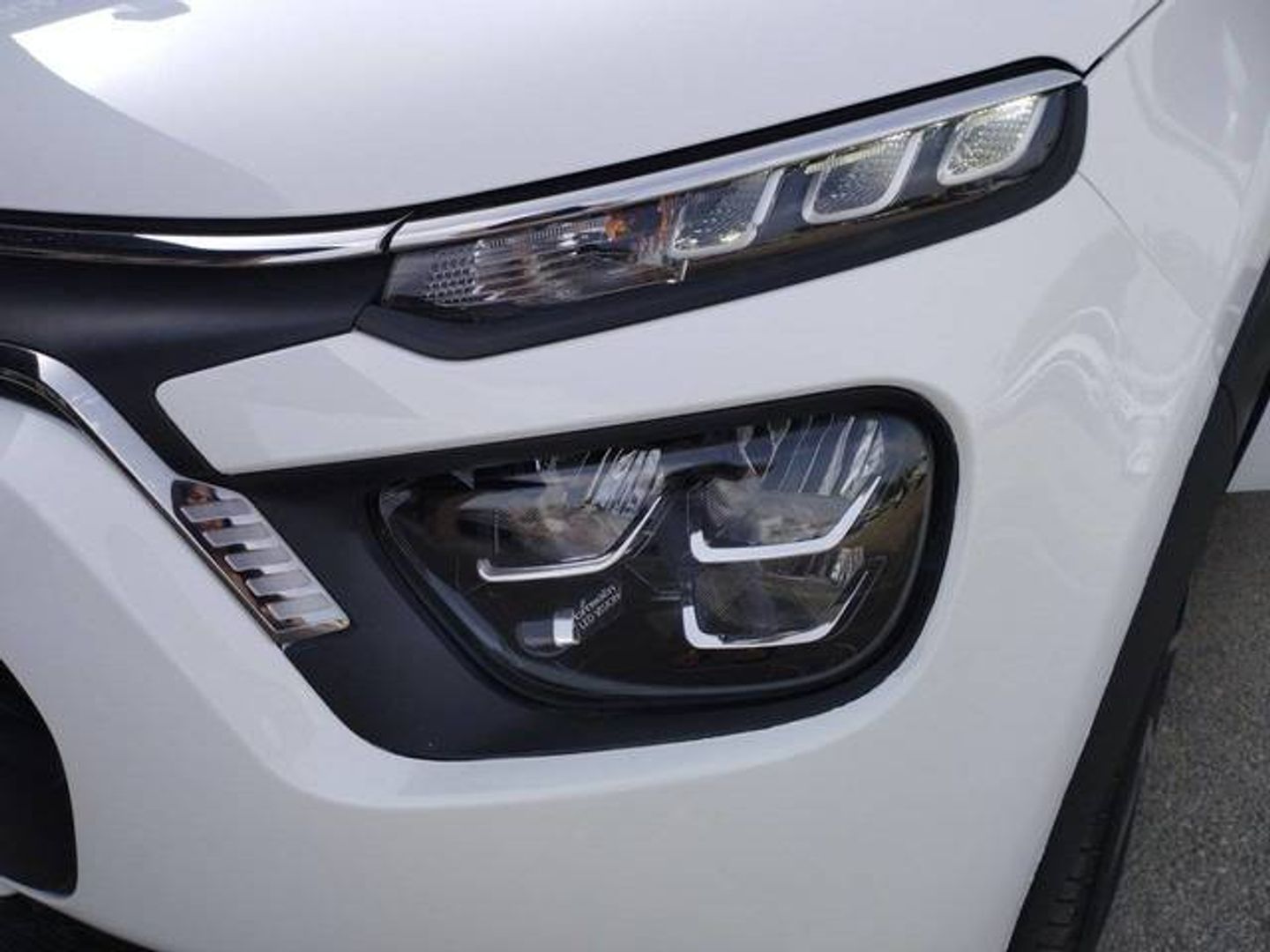 Citroen C3 BlueHDi 100 S&S Shine 75 kW (102 CV)