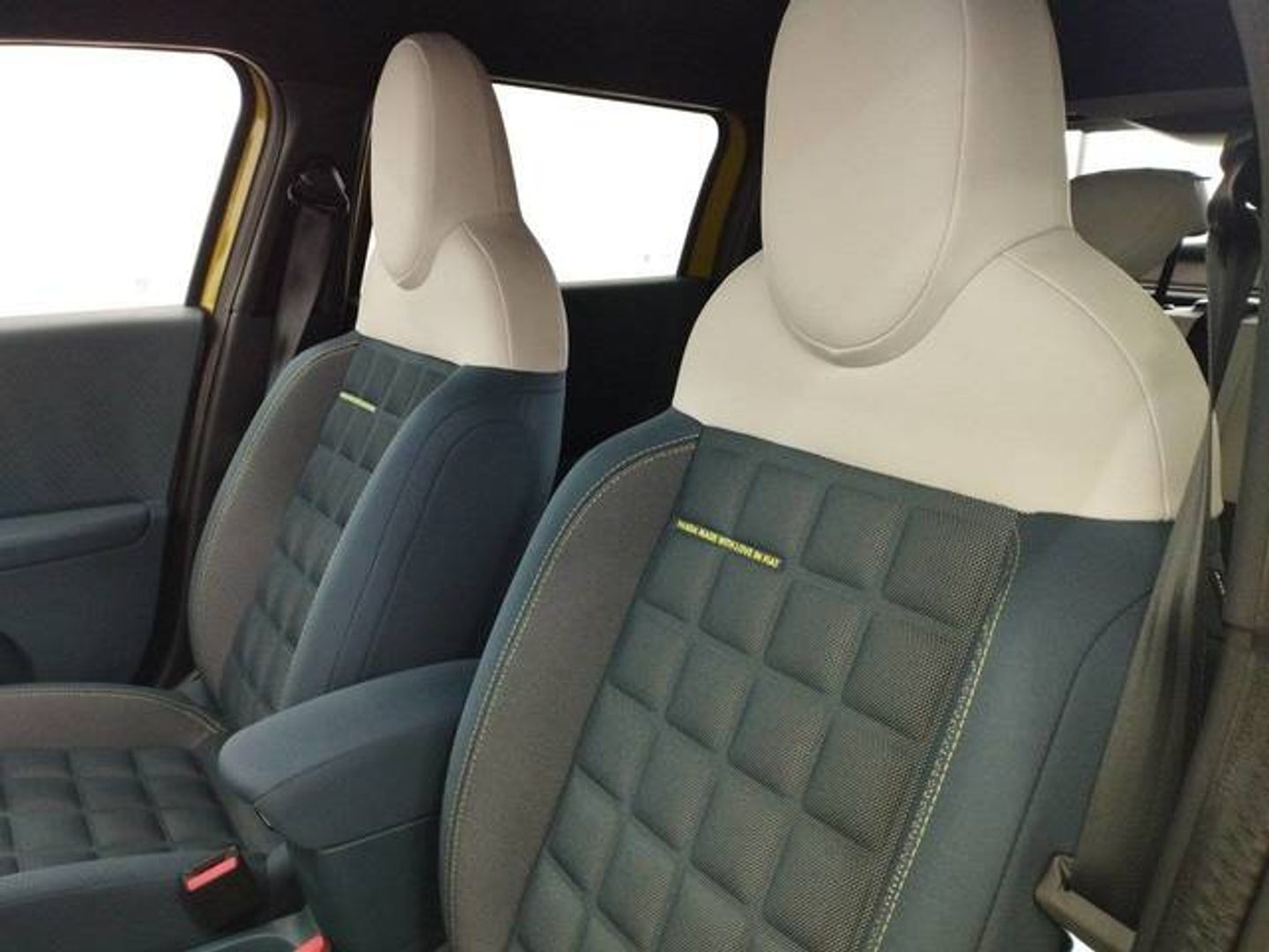 Fiat Grande Panda La Prima MHEV 74 kW (100 CV)