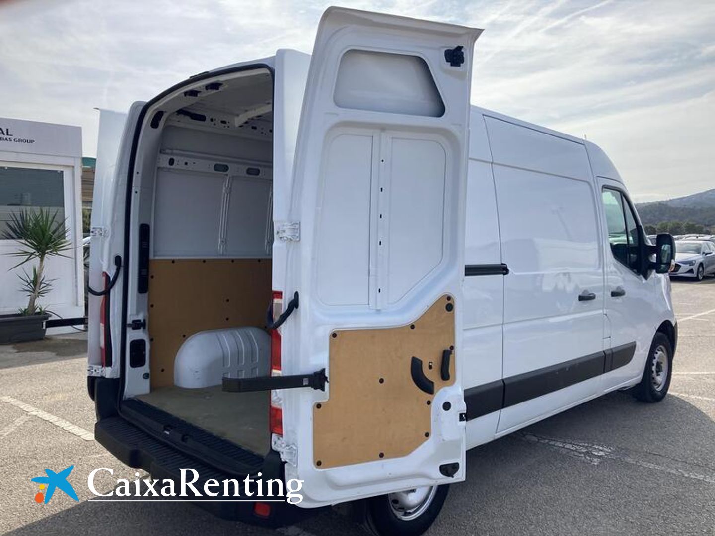 Nissan NV400 Furgon 2.3 dCi 3,5T Optima L2H2 99 kW (135 CV)