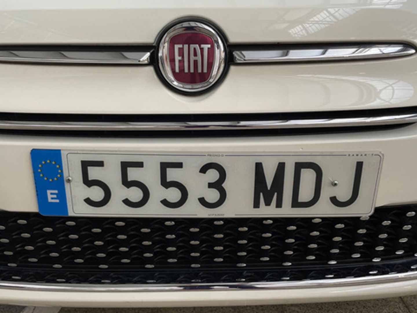 Fiat 500 1.0 Hybrid Dolcevita 51 kW (70 CV) Blanco Compact