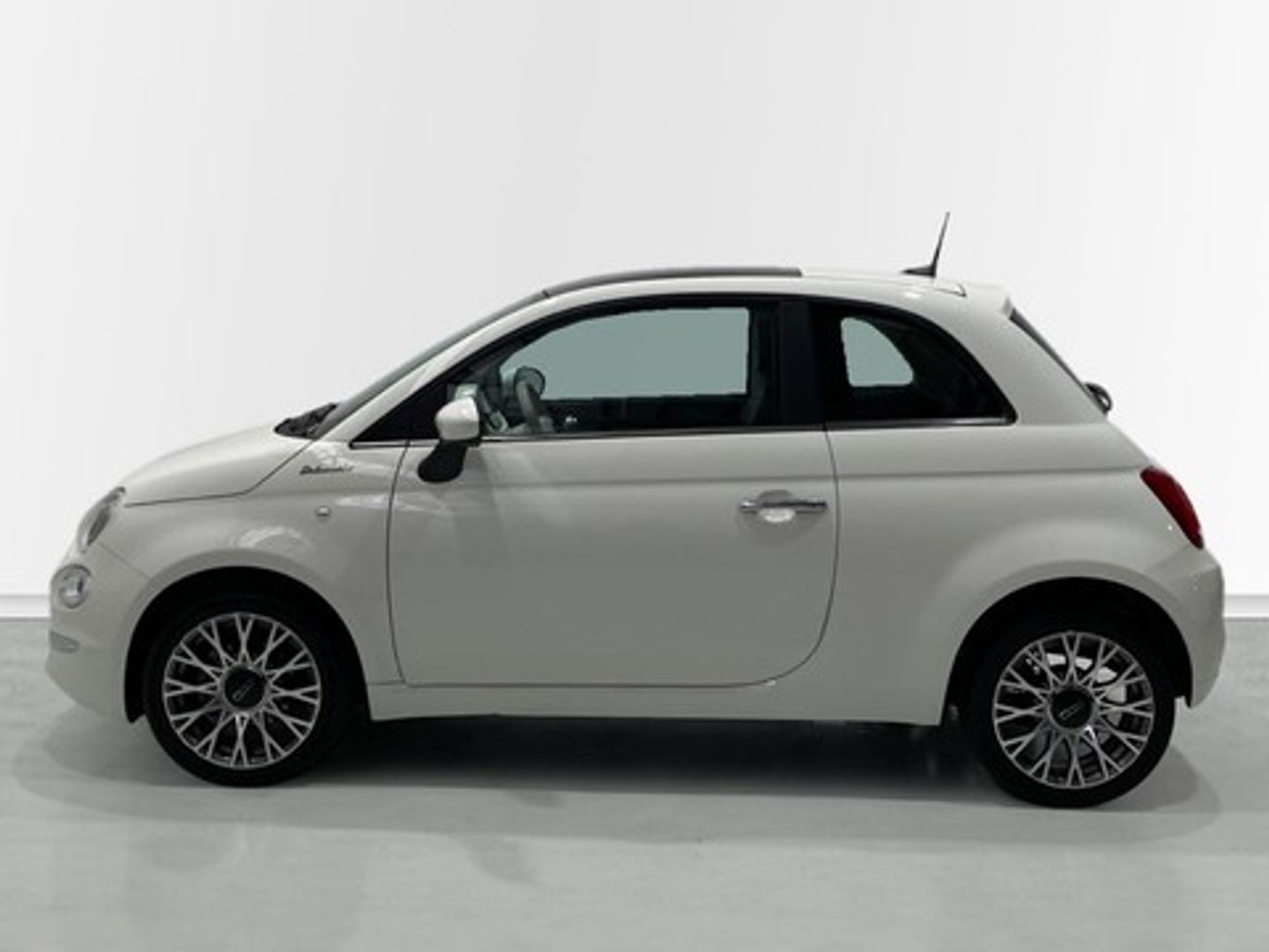 Fiat 500 1.0 Hybrid Dolcevita 51 kW (70 CV) Blanco Compact