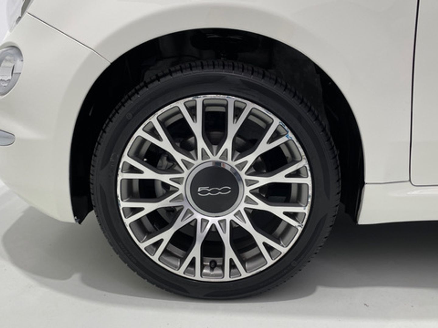 Fiat 500 1.0 Hybrid Dolcevita 51 kW (70 CV) Blanco Compact