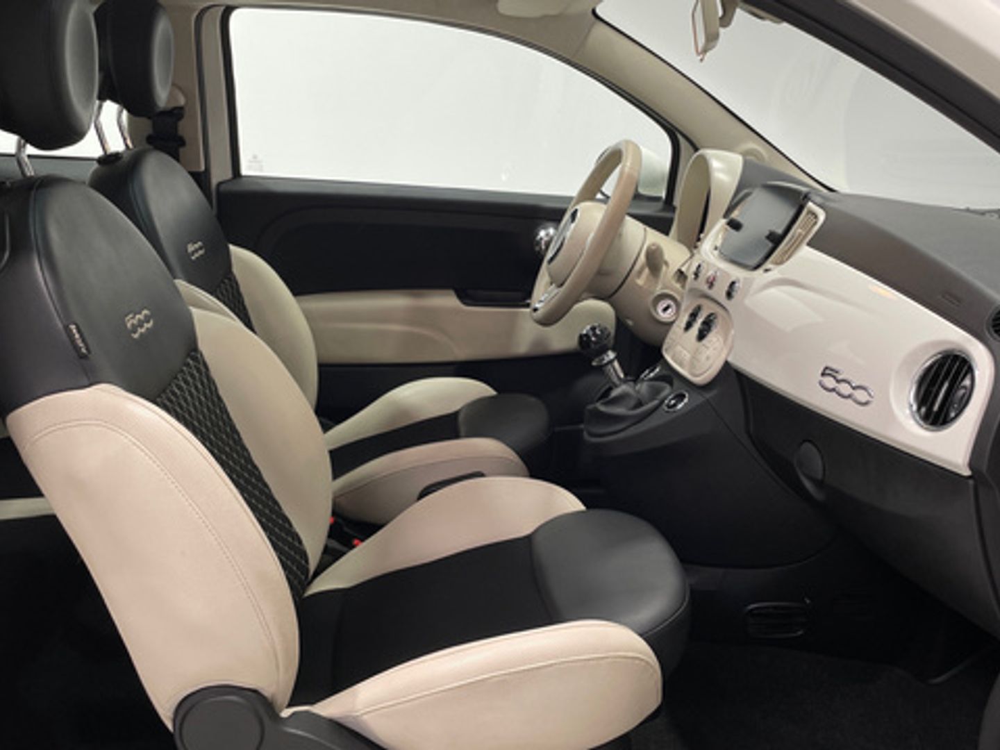 Fiat 500 1.0 Hybrid Dolcevita 51 kW (70 CV) Blanco Compact