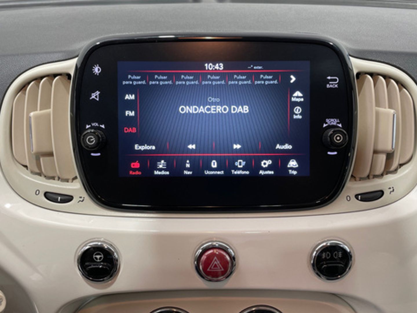 Fiat 500 1.0 Hybrid Dolcevita 51 kW (70 CV) Blanco Compact