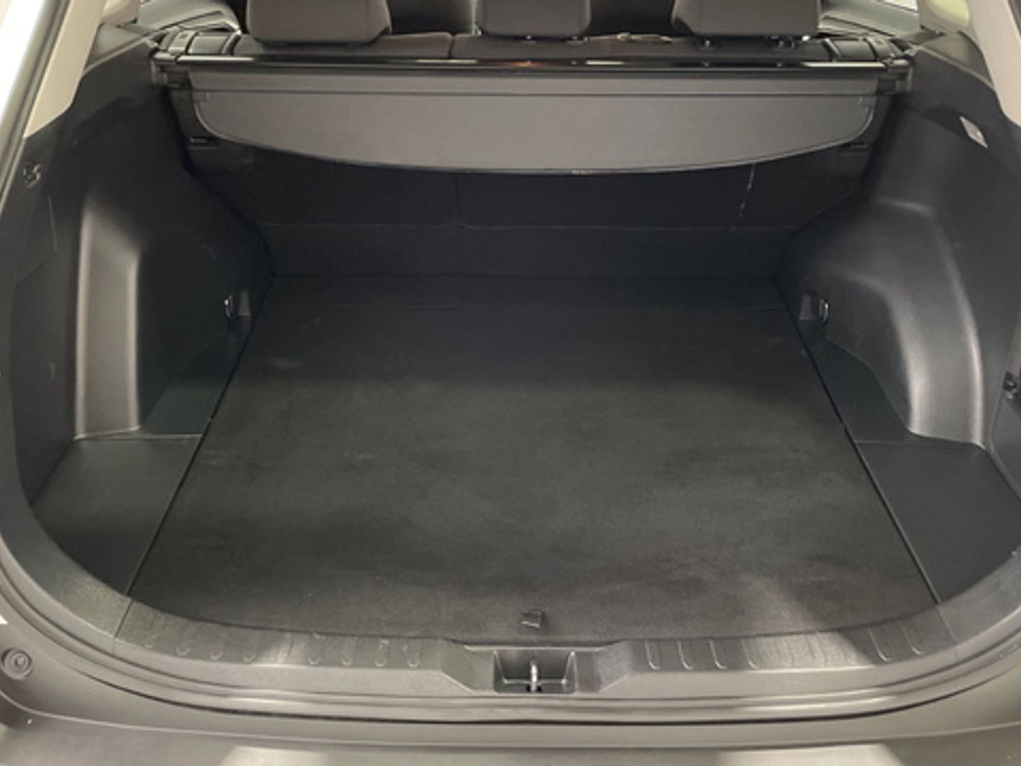 Toyota Rav4 2.5l hybrid Advance 4WD 163 kW (222 CV)