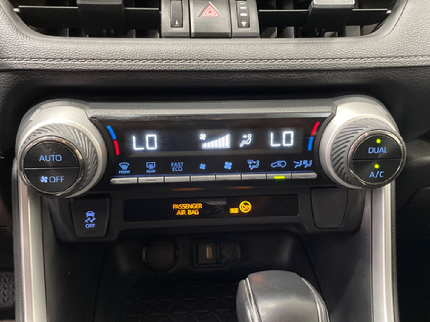 Toyota Rav4 2.5l hybrid Advance 4WD 163 kW (222 CV)