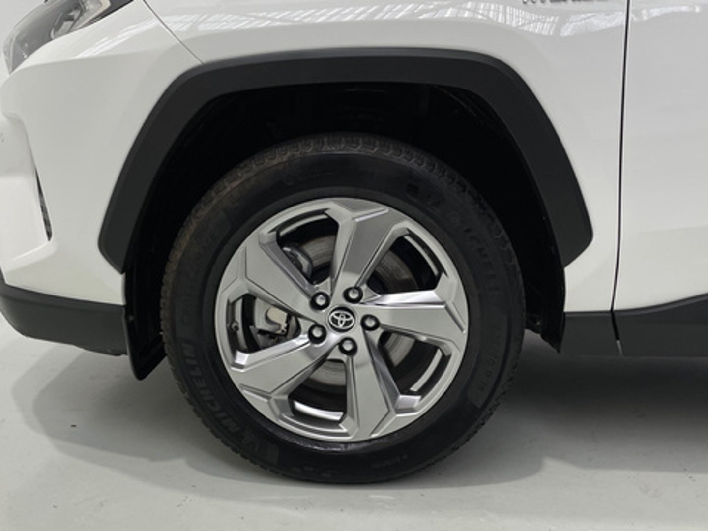 Toyota Rav4 2.5l hybrid Advance 4WD 163 kW (222 CV)