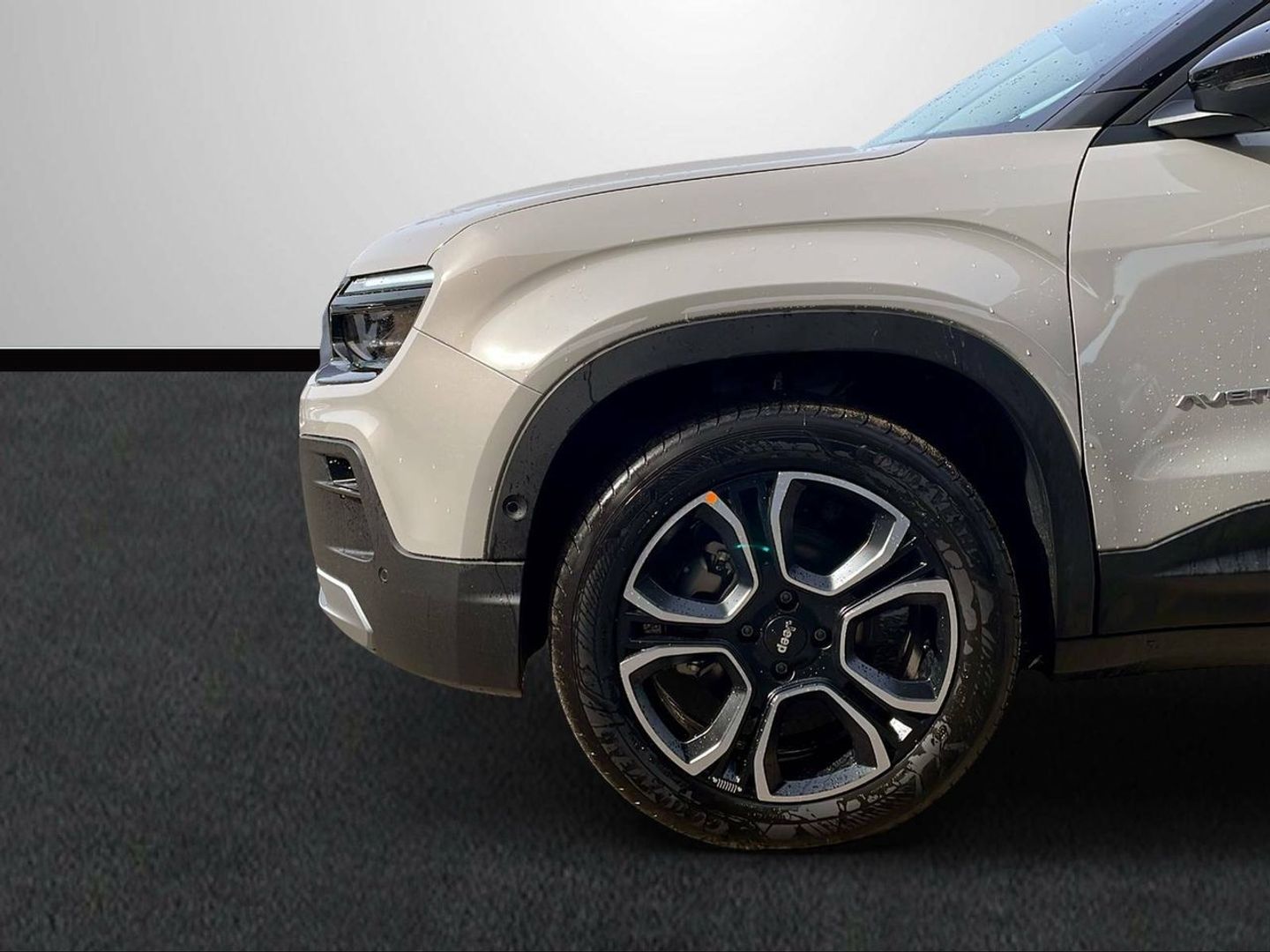 Jeep Avenger 1.2 eHybrid Summit 74 kW (100 CV)
