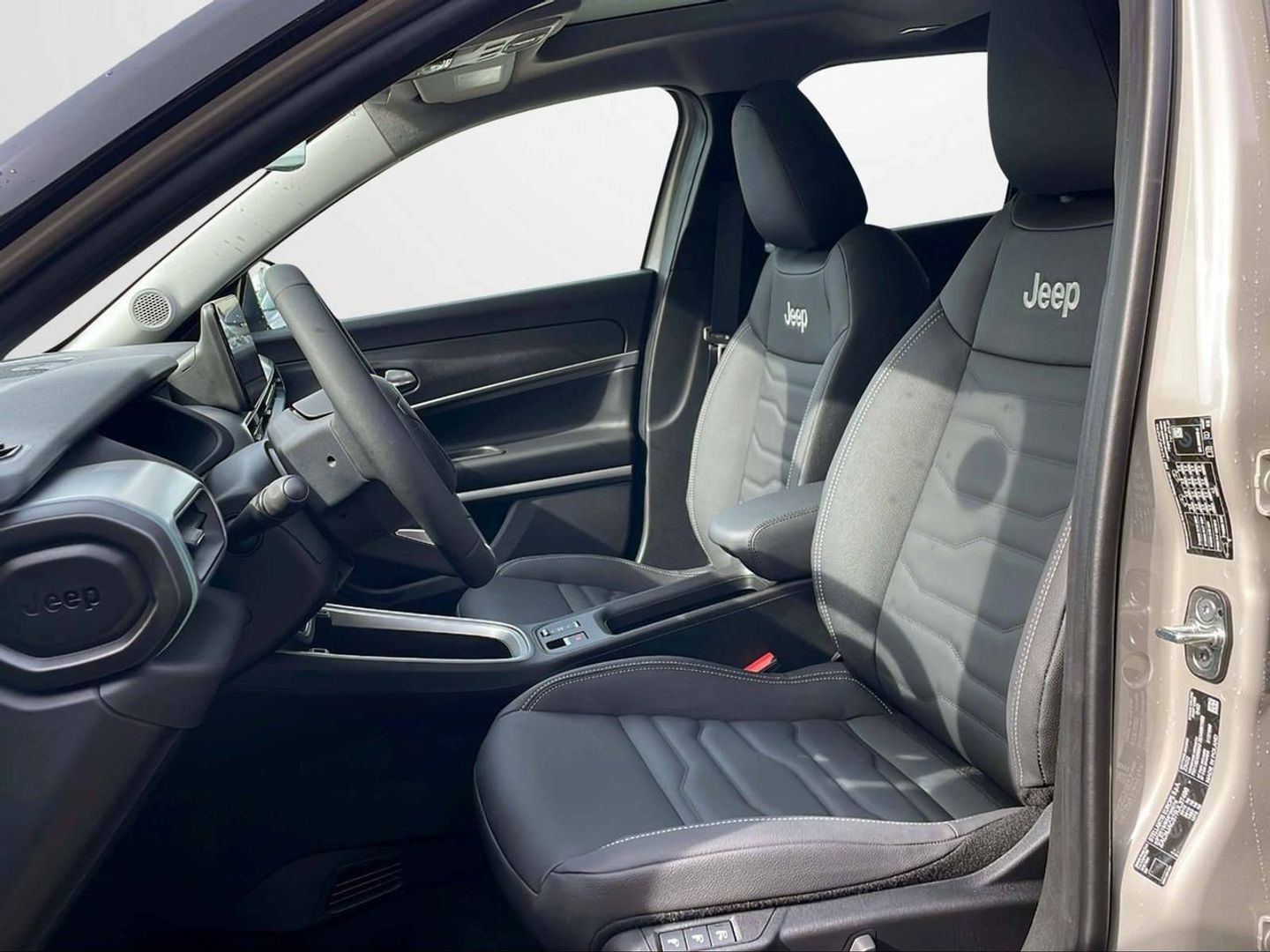 Jeep Avenger 1.2 eHybrid Summit 74 kW (100 CV)