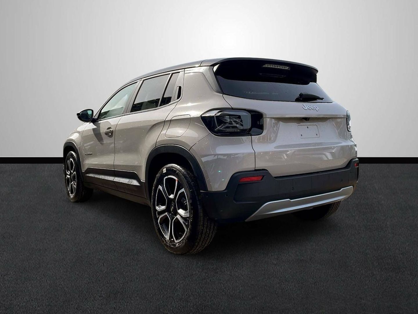 Jeep Avenger 1.2 eHybrid Summit 74 kW (100 CV)