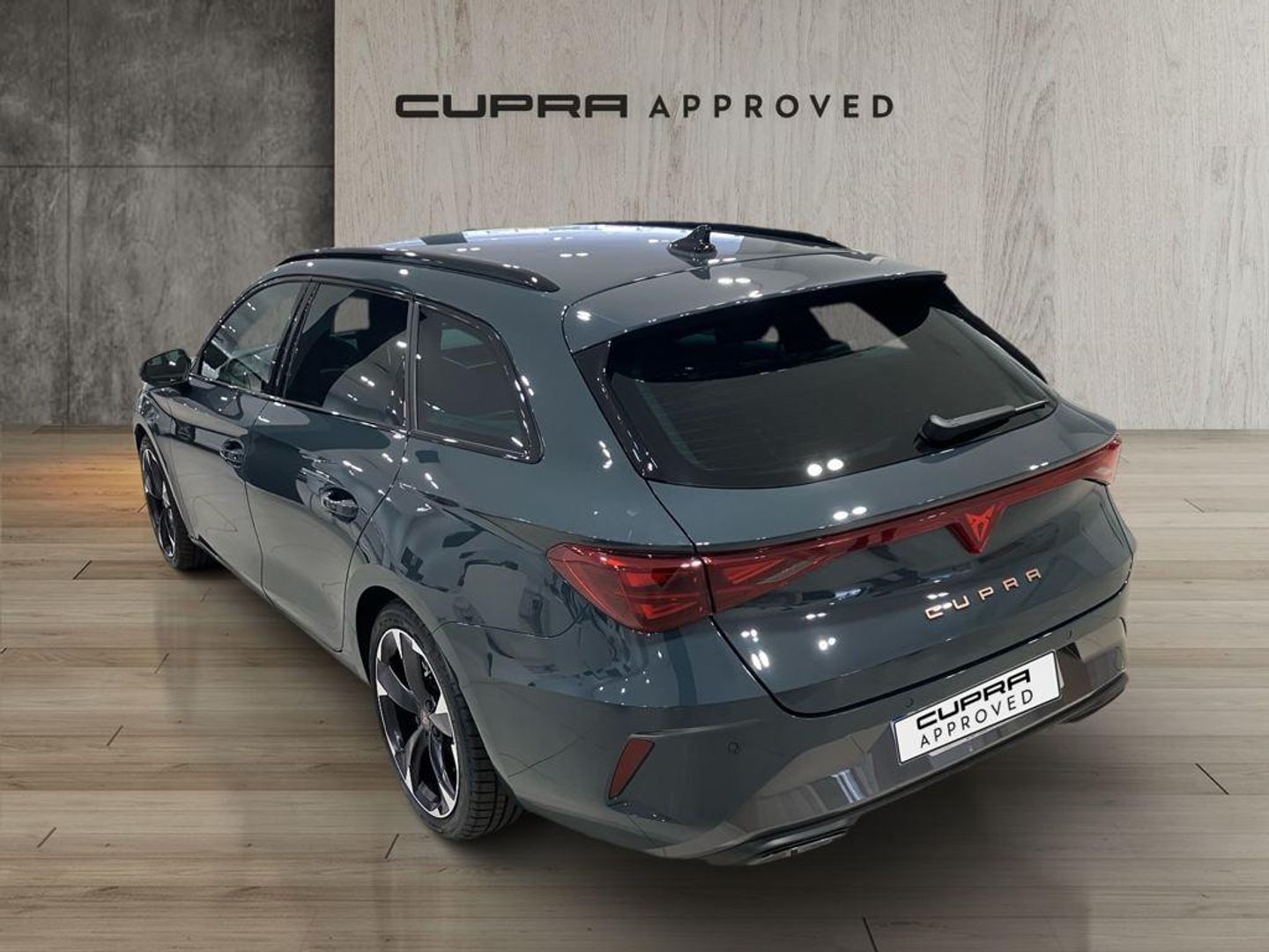 CUPRA Leon Sportstourer 1.5 eTSI DSG 110 kW (150 CV)