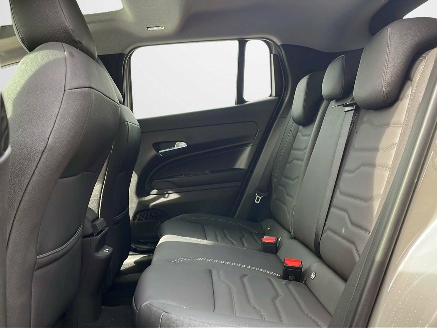 Jeep Avenger 1.2 eHybrid Summit 74 kW (100 CV)