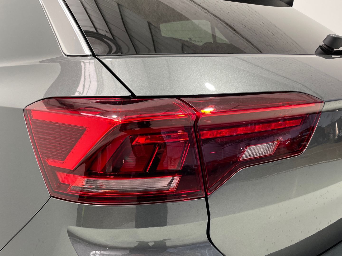 Volkswagen T-Roc ``Más`` 1.0 TSI 81 kW (110 CV)