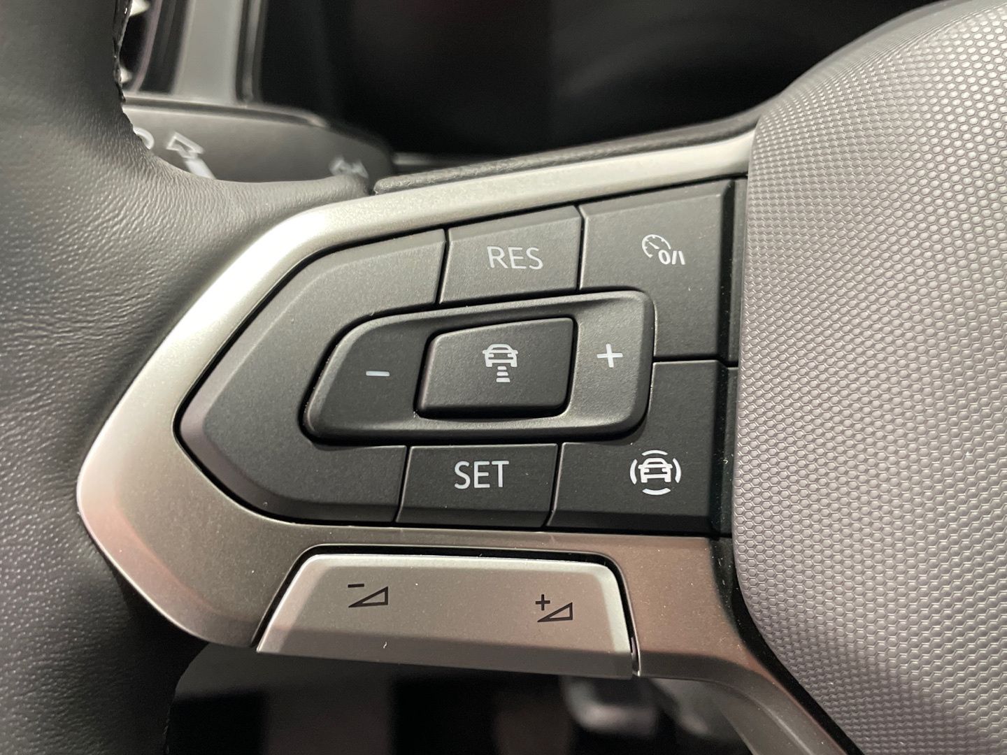 Volkswagen T-Roc ``Más`` 1.0 TSI 81 kW (110 CV)