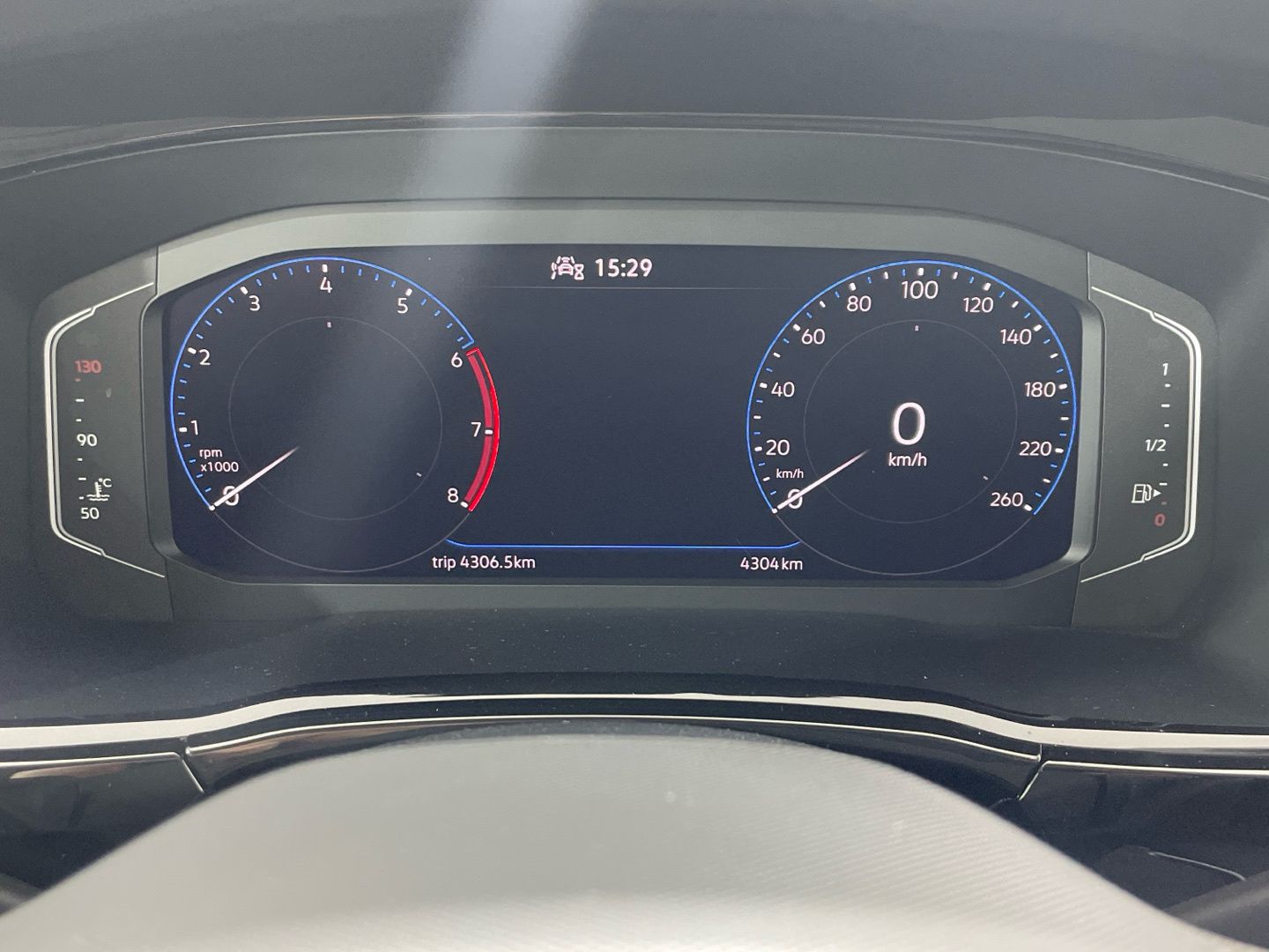 Volkswagen Touran R-Line 1.5 TSI 110 kW (150 CV) DSG